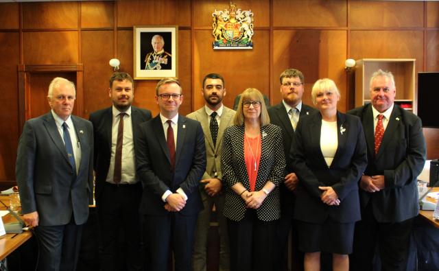 Assembly group picture compressed